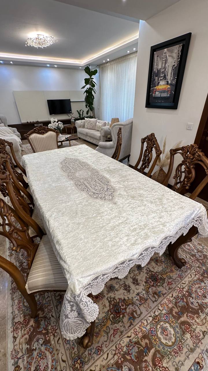 رومیزی بزرگ شیری