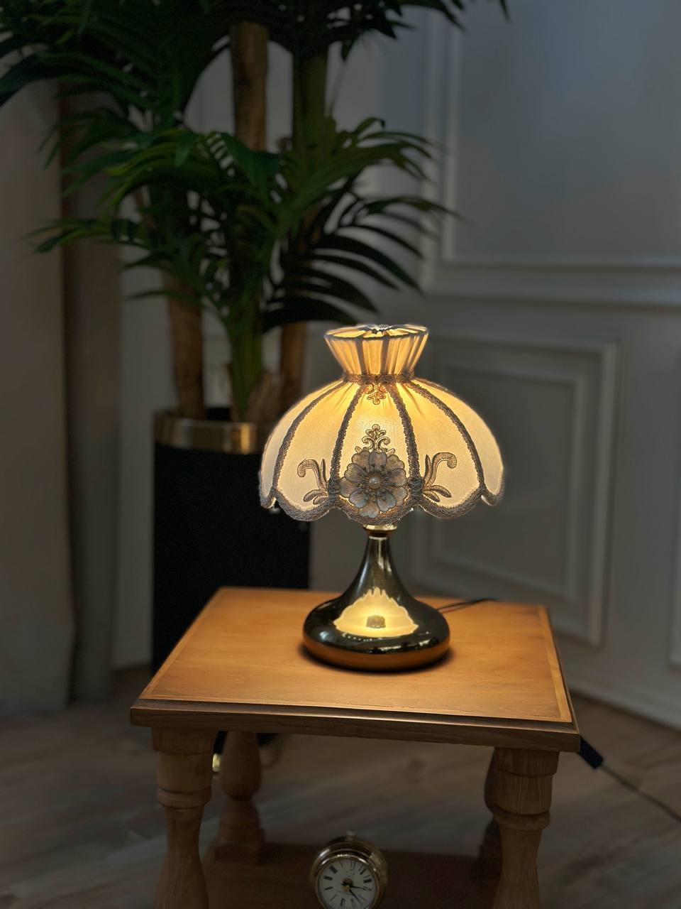 آباژور دانتل