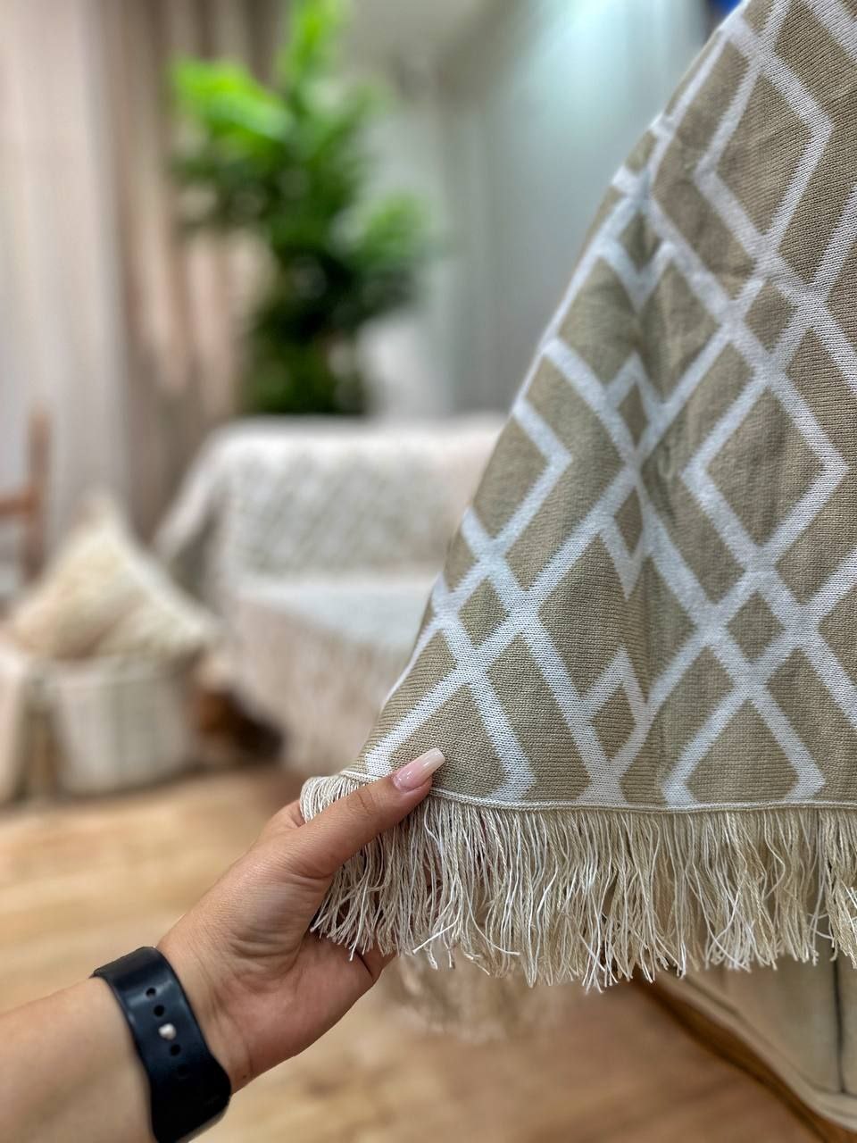 کاور مبل هومان