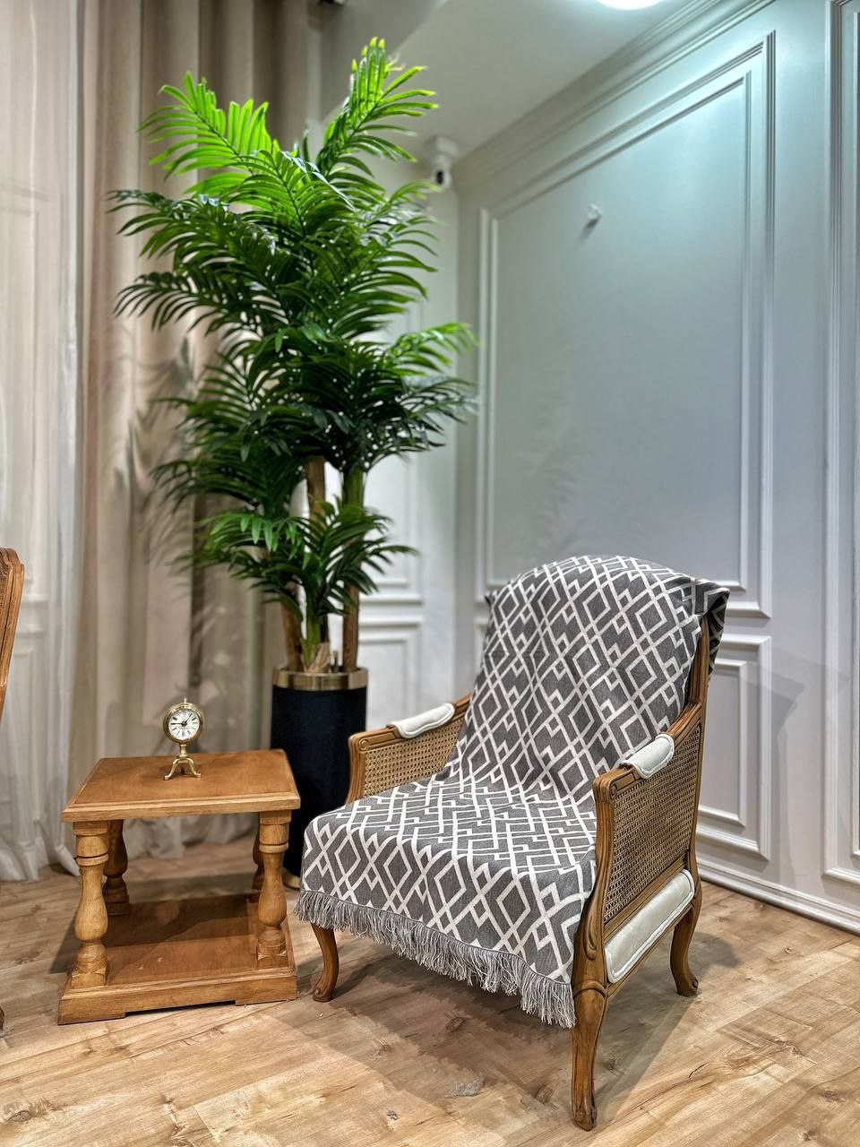 کاور مبل هومان