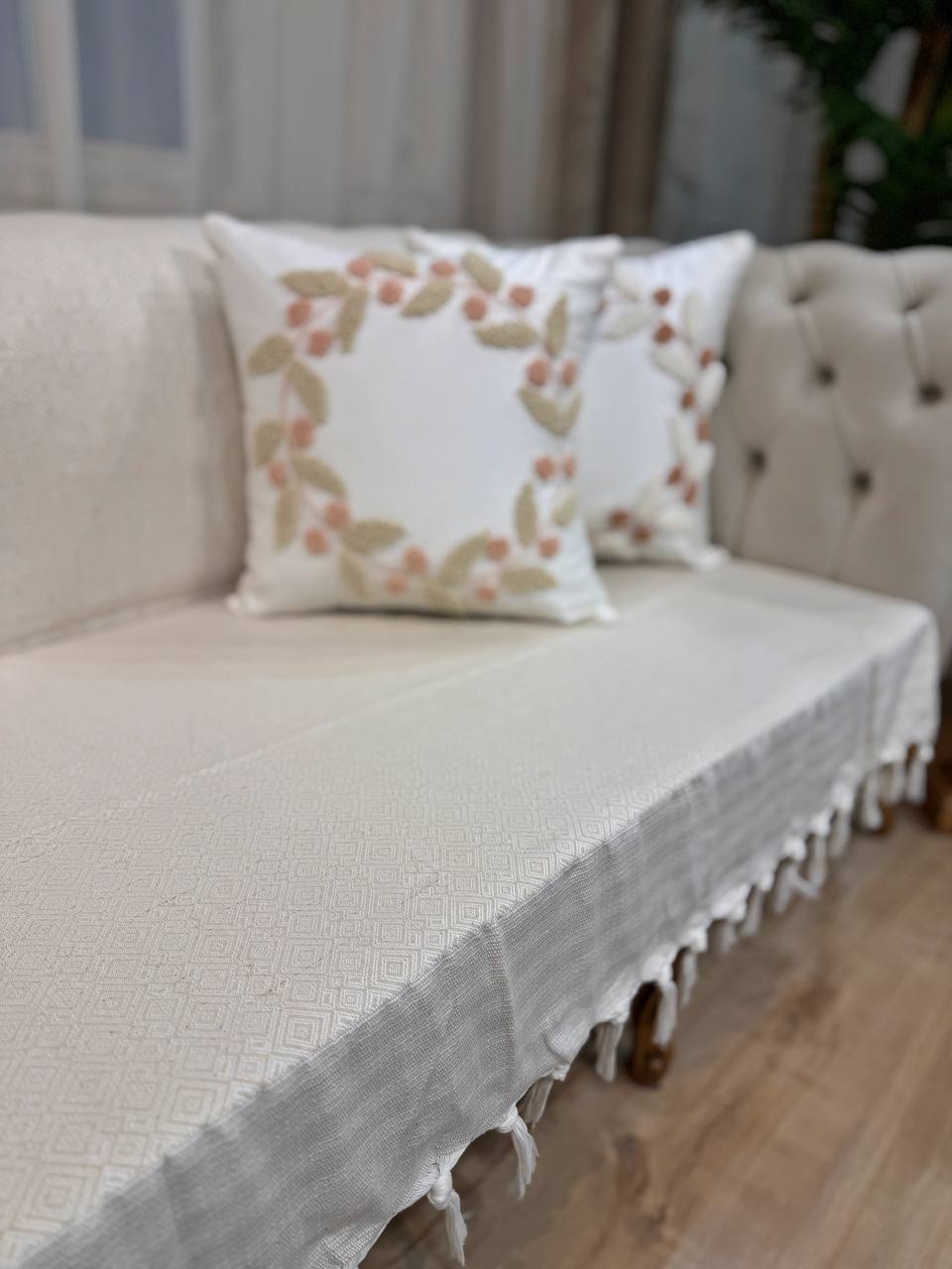 کاور مبل نخی