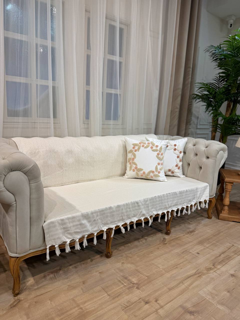 کاور مبل نخی