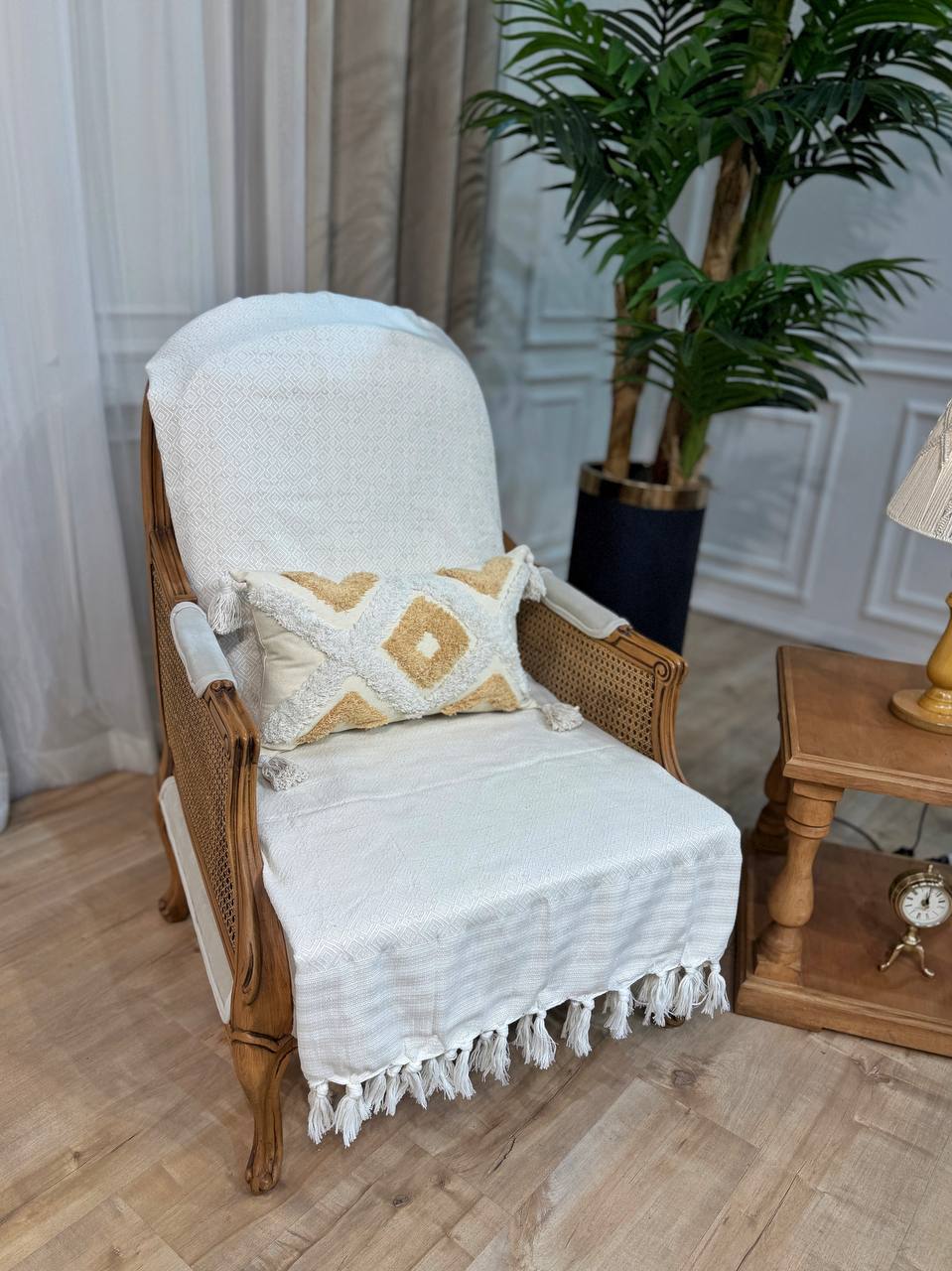 کاور مبل نخی