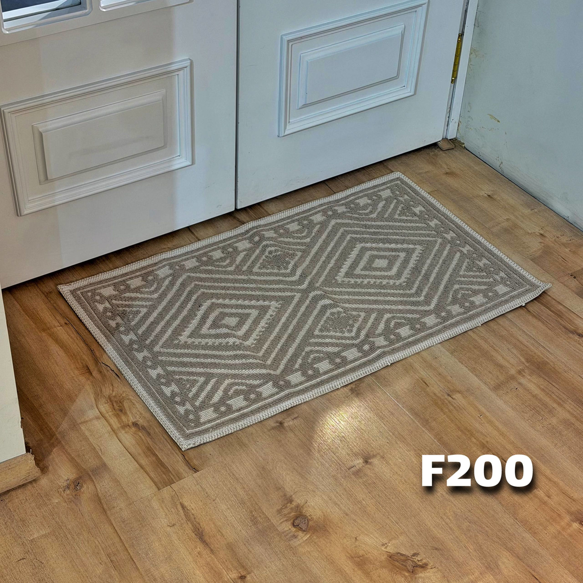 پادری فرشینه F200