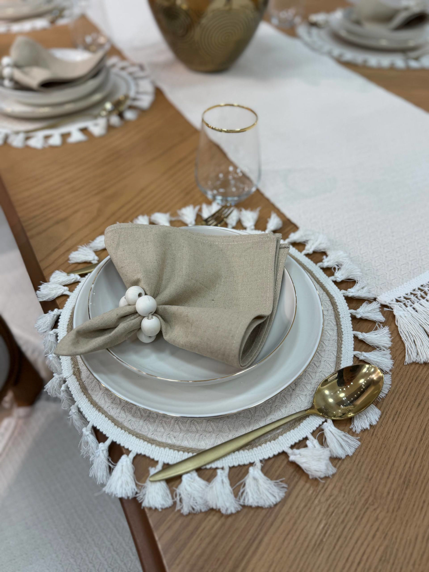 زیربشقابی حصیری