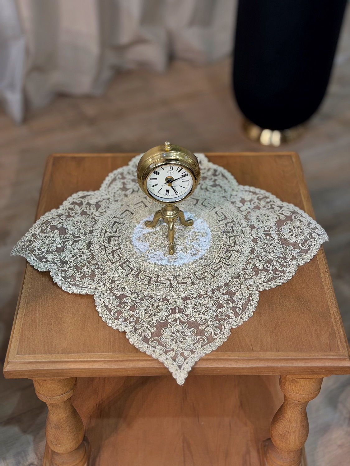 عسلی مربعی ورساچه نسکافه ای