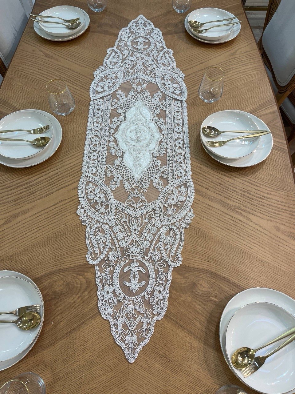 ست رومیزی شانل