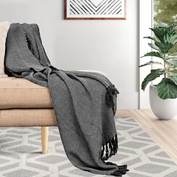 شال مبل چیست و چرا اهمیت دارد؟