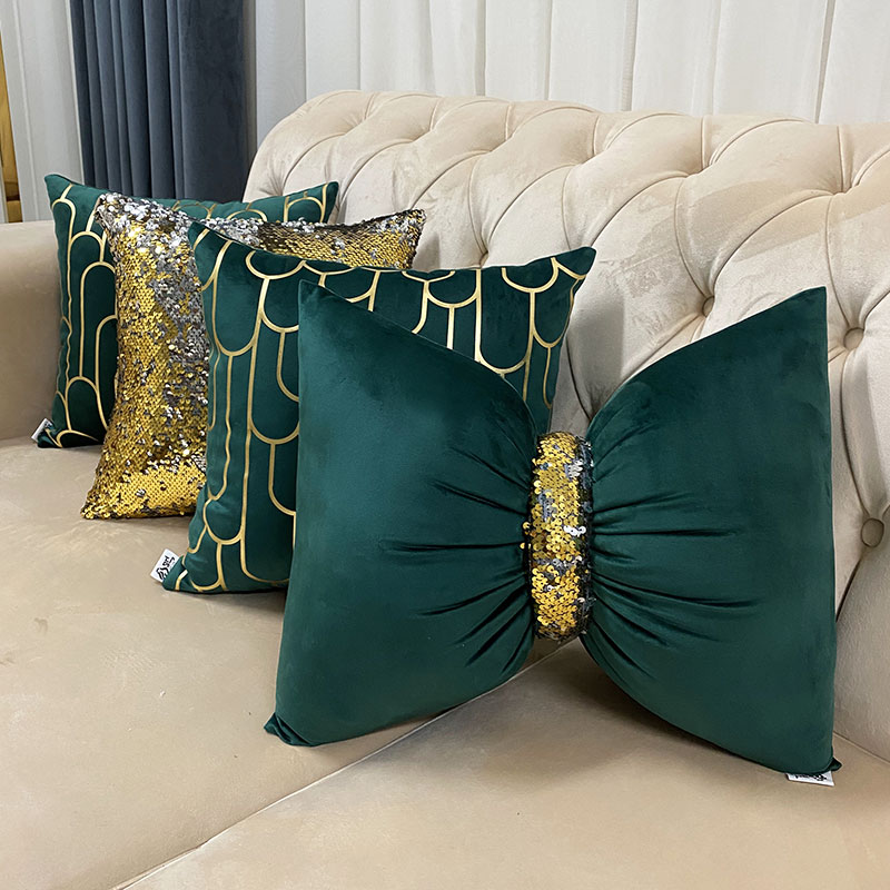 کوسن کله غازی برای مبل 