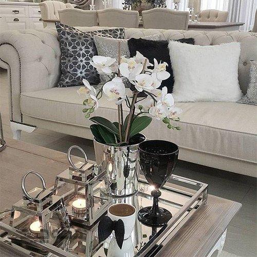  چه وسایلی برای تزیین میز عسلی مناسب هستند؟